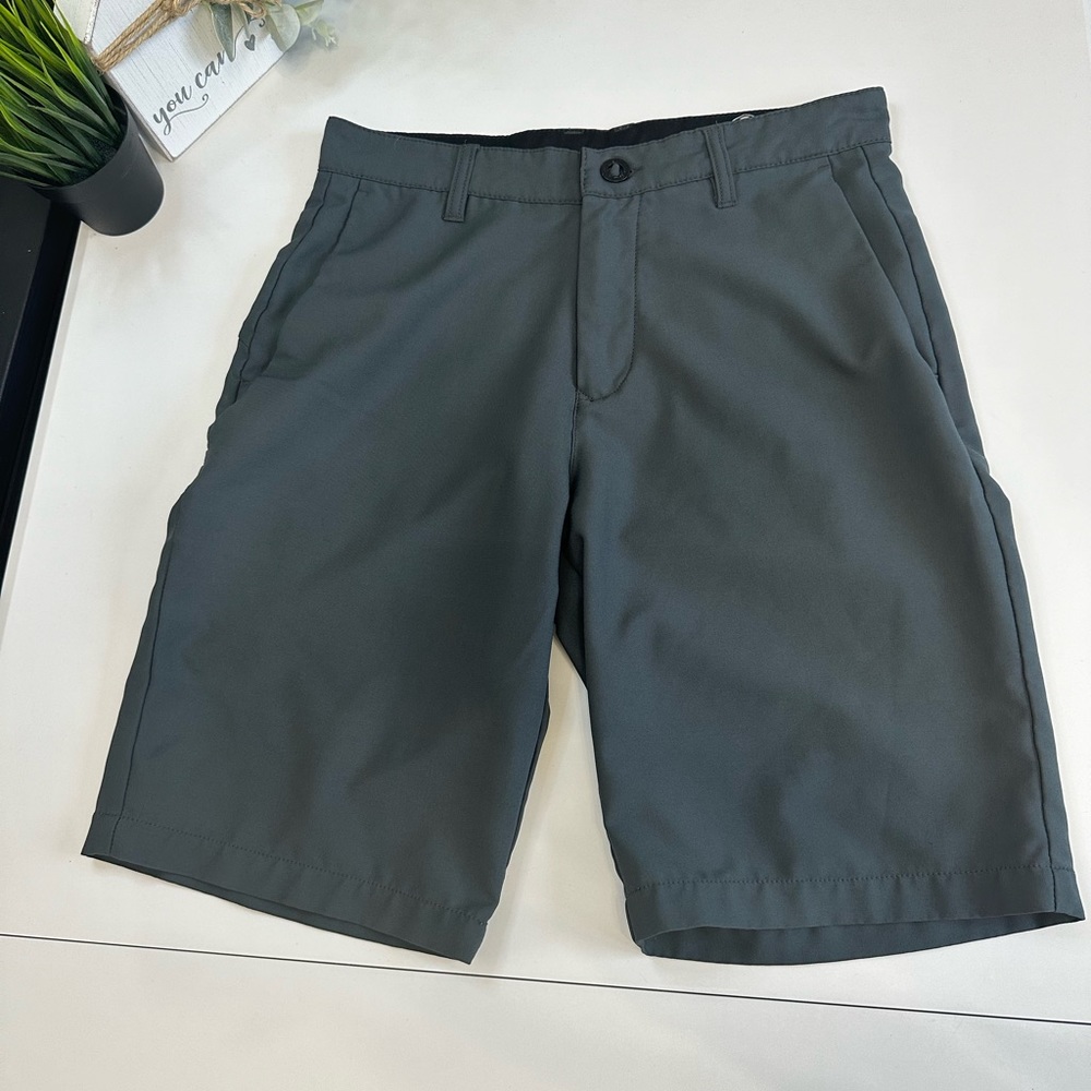 Men’s Volcom grey shorts. Size 30.